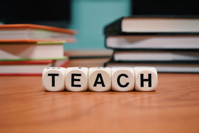 الانضمام للكادر التعليمي للبوابة التعليمية التفاعلية